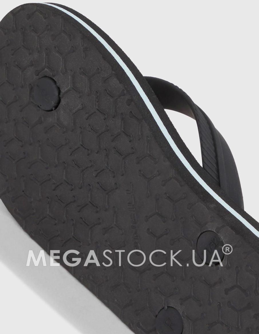 DM011053-3